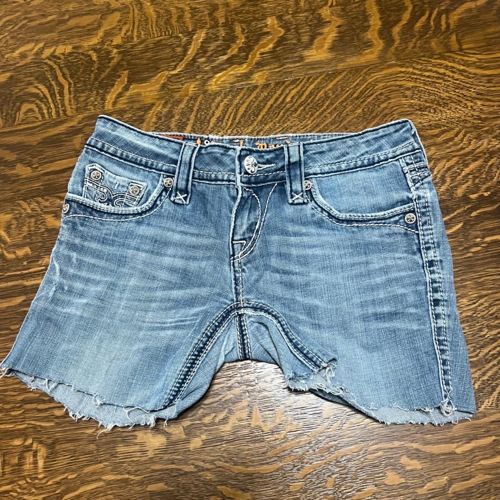 Rock Revival Denim Shorts Women 26 Blue Cut Off Low Rise Sora Fleur De Lis